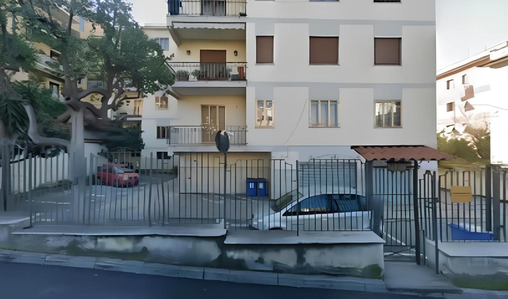 شقة Casa Relax Nel Centro Storico Con Posto Auto فيكو إيكوينس المظهر الخارجي الصورة